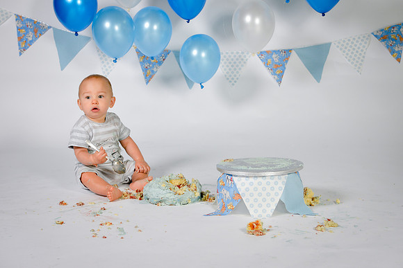 Smash the Cake Shoot