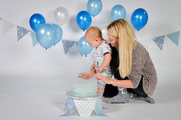 Smash the Cake Shoot