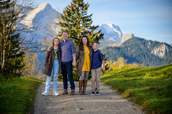 Mucker-Family