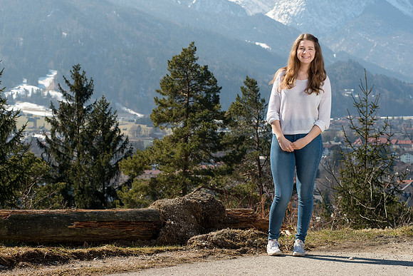 Riley Senior Portrait