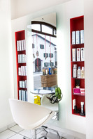 Haarlekin Staff & Location