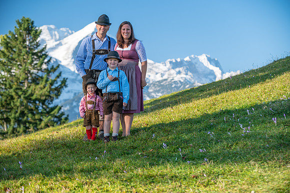 Mundwell Family
