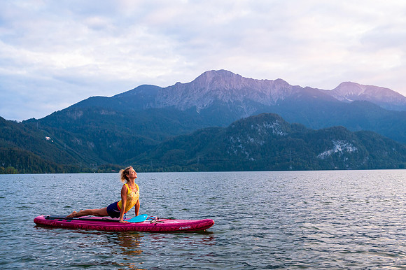 SUP Yoga with Skiyo