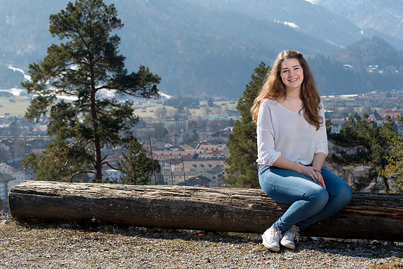 Riley Senior Portrait