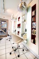 Haarlekin Staff & Location