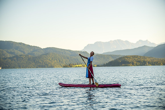 SUP Yoga with Skiyo