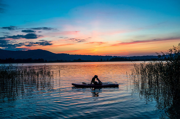SUP Yoga with Skiyo