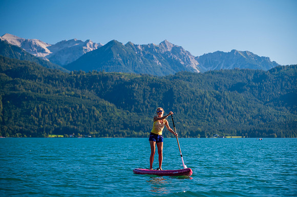 SUP Yoga with Skiyo