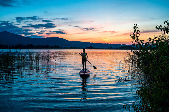 SUP Yoga with Skiyo