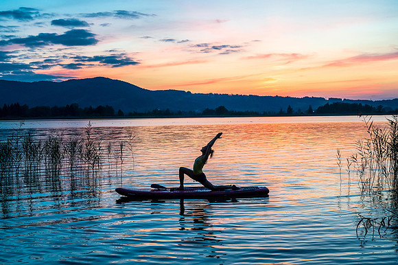 SUP Yoga with Skiyo