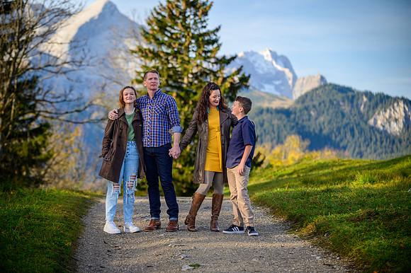 Mucker-Family
