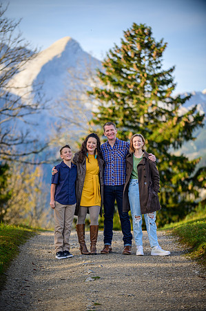 Mucker-Family