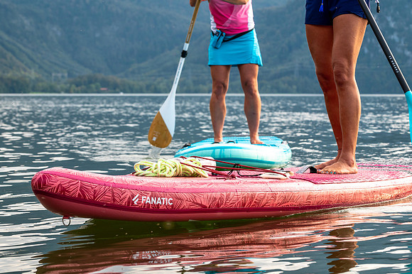 SUP Yoga with Skiyo