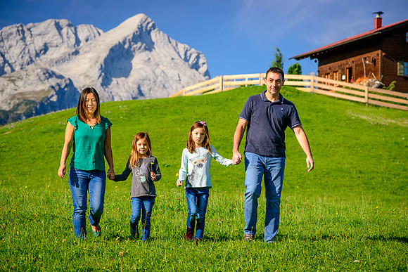 Carcavallo Family