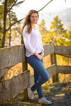 Riley Senior Portrait