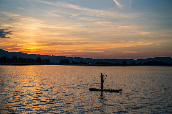 SUP Yoga with Skiyo