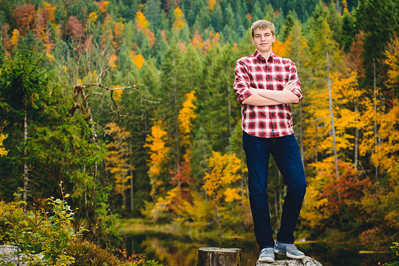 Senior Portrait with Blaes Hoflen