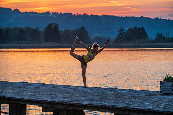 SUP Yoga with Skiyo