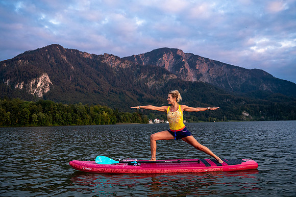 SUP Yoga with Skiyo