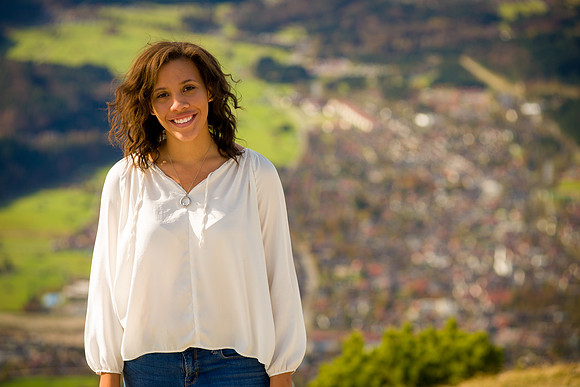 Nachelle Senior Portrait