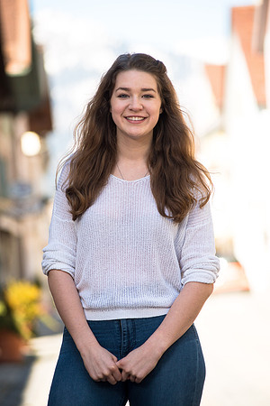 Riley Senior Portrait