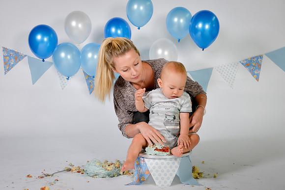 Smash the Cake Shoot
