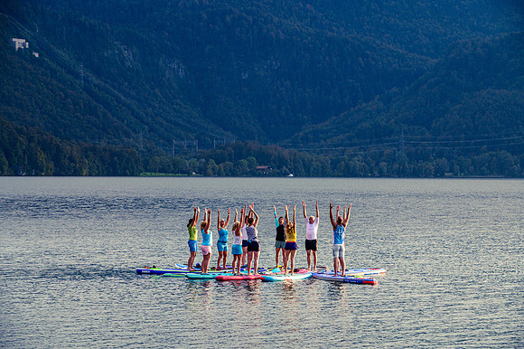 SUP Yoga with Skiyo