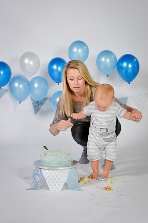 Smash the Cake Shoot