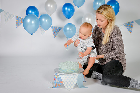 Smash the Cake Shoot