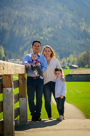Arias Family Portraits