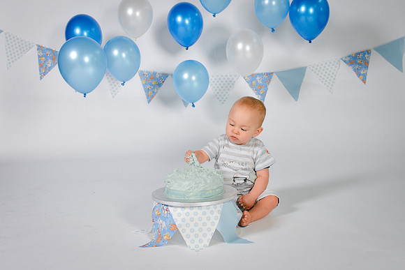 Smash the Cake Shoot