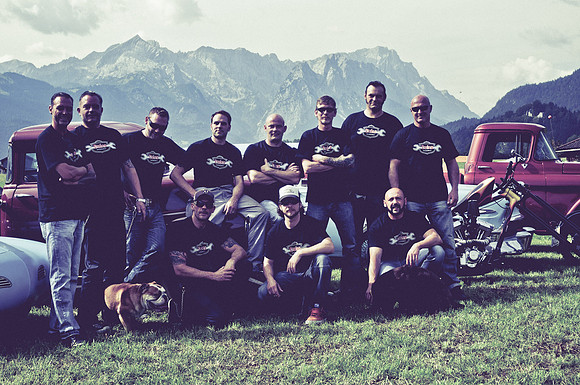 Dudes Group photo shoot