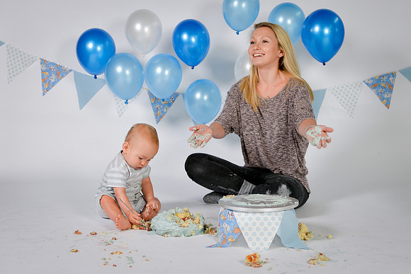 Smash the Cake Shoot