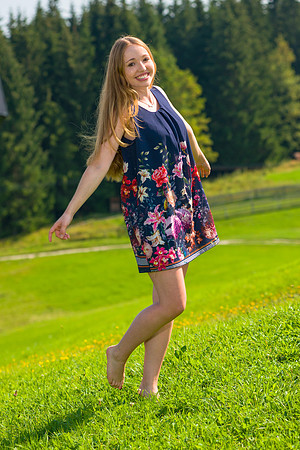 Shoot with Sophie for Platzhirsch