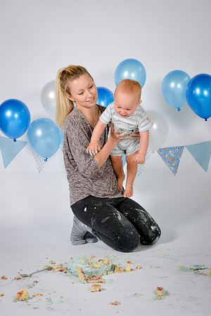 Smash the Cake Shoot