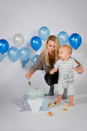 Smash the Cake Shoot