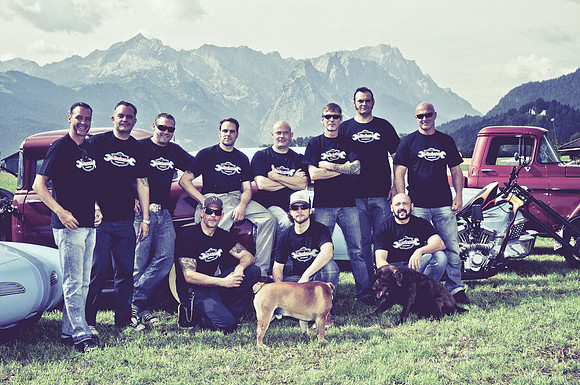 Dudes Group photo shoot