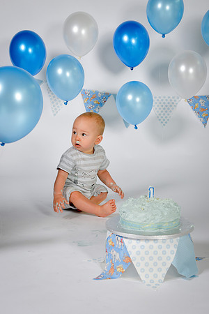 Smash the Cake Shoot
