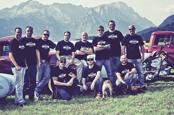 Dudes Group photo shoot