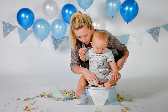 Smash the Cake Shoot
