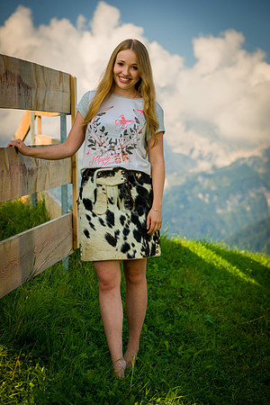 Shoot with Sophie for Platzhirsch