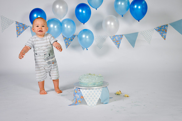 Smash the Cake Shoot