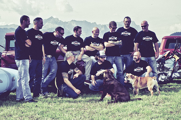 Dudes Group photo shoot
