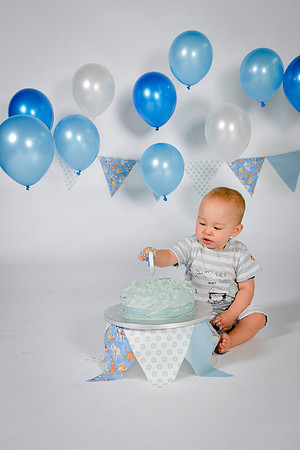 Smash the Cake Shoot