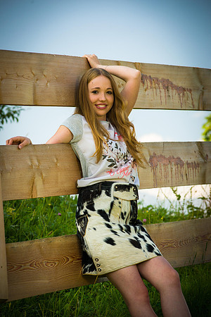 Shoot with Sophie for Platzhirsch