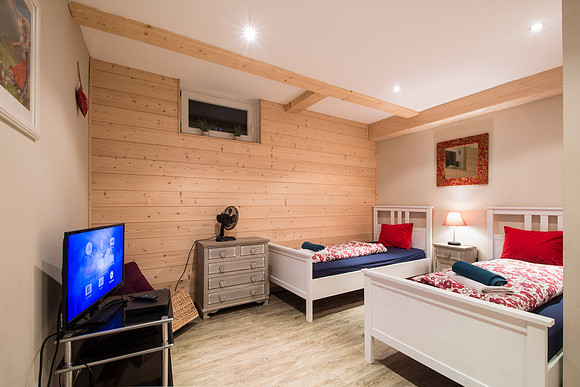 Warehouse Apt-1577